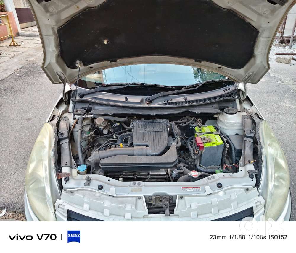 Maruti Suzuki Dzire 1.2 Vxi, 2013, Petrol