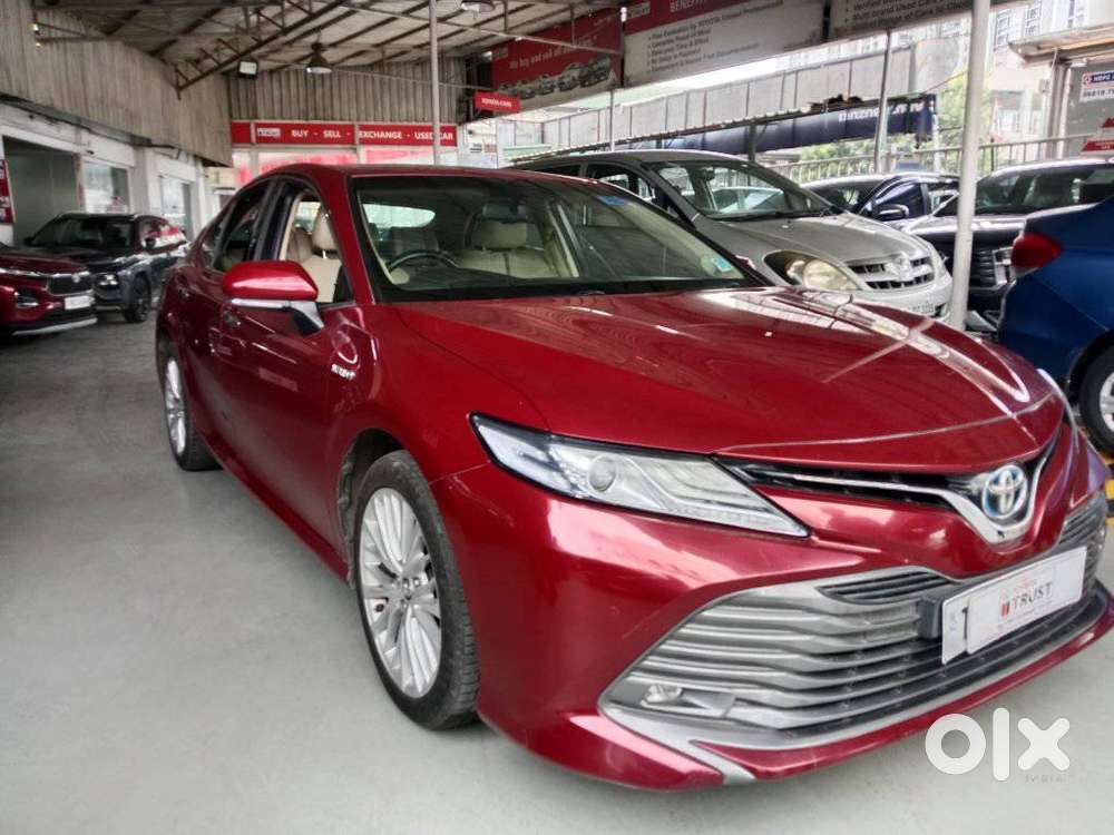 Toyota Camry, 2019