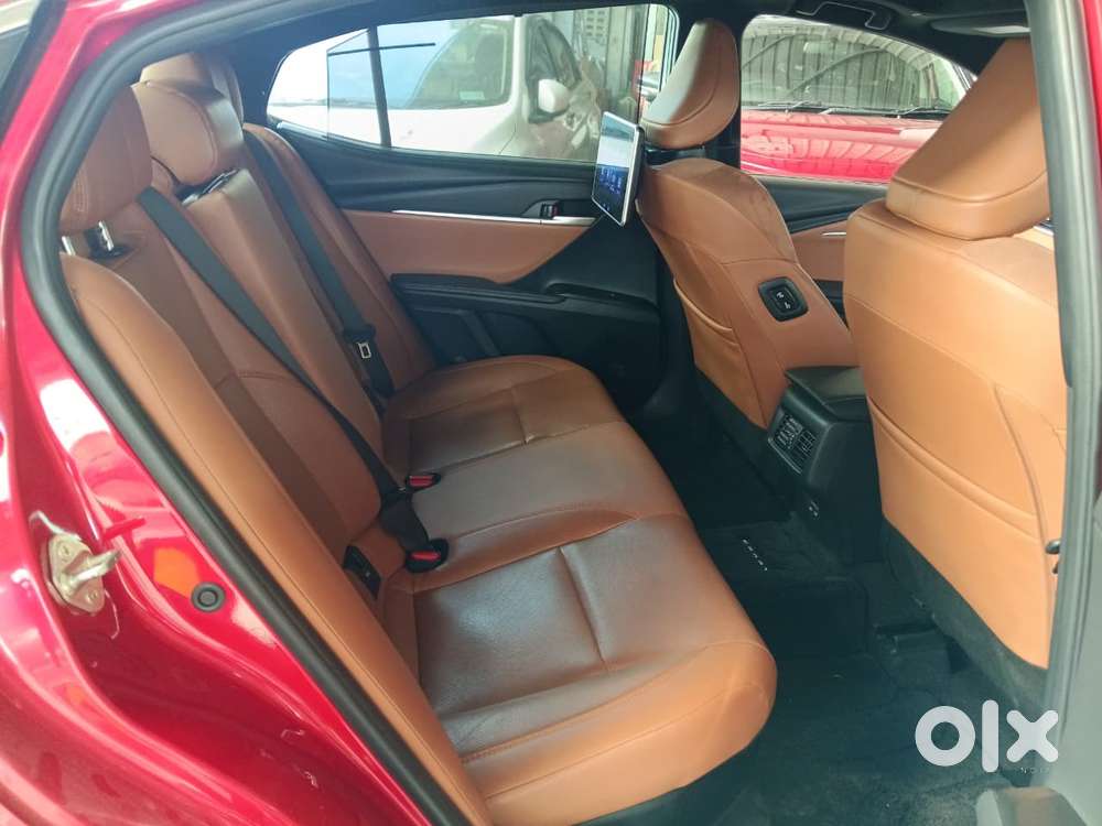 Toyota Camry, 2024, Petrol