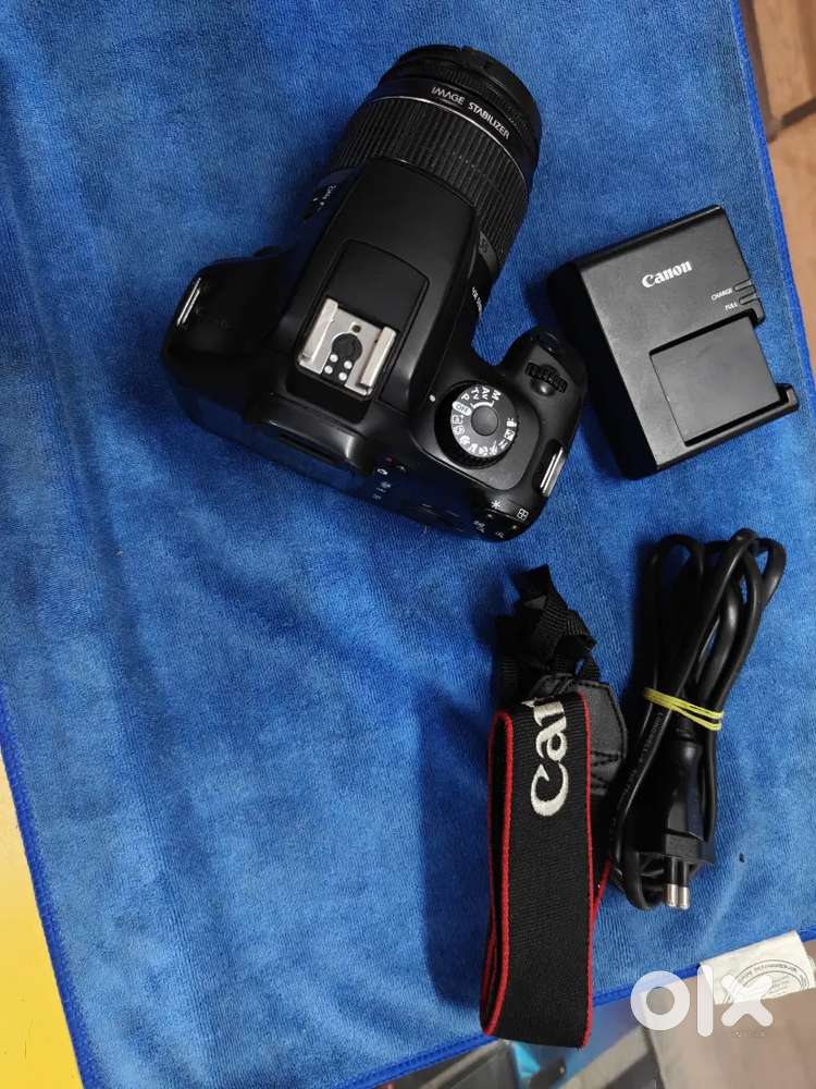Canon DSLR 3000d camera with full kit