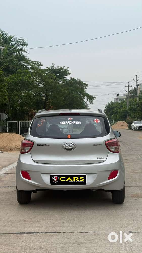 Hyundai Grand I10 Sportz, 2016, Petrol