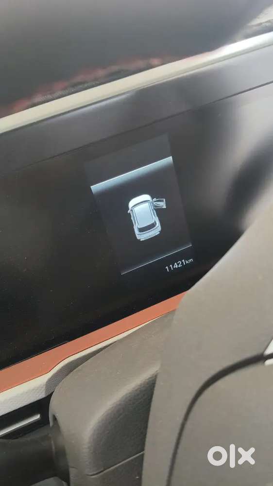Creta Base Model Ontable Car
