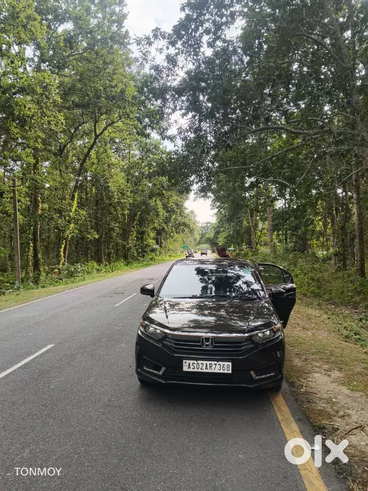 Honda Amaze 2nd Gen 2025 Petrol 6000 Km Driven