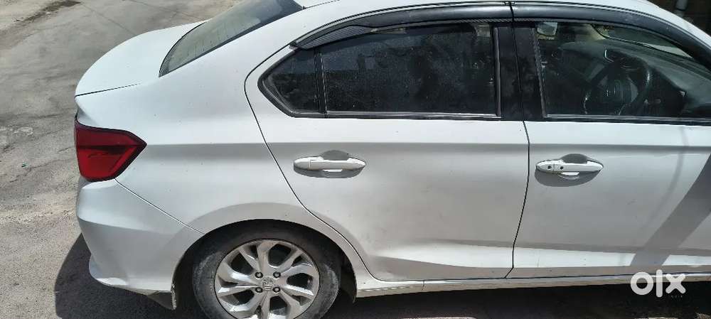Honda Amaze For Sell.millage 25+kmpl