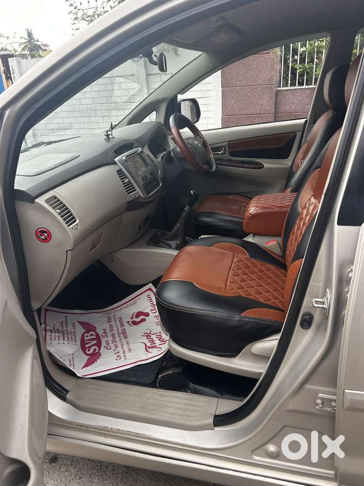 Toyota Innova 2.5 Vx 8 Str Bs-iii, 2013, Diesel