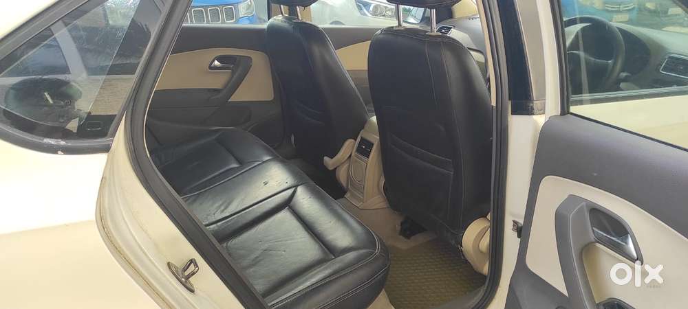 Volkswagen Vento Petrol Highline, 2011, Petrol