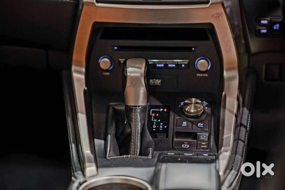 Lexus Nx 300h, 2019, Petrol