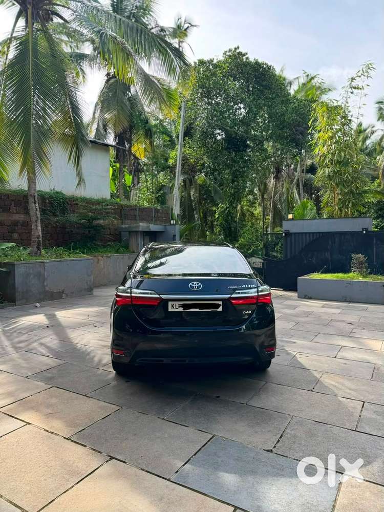 Toyota Corolla Altis Diesel Well Maintained 2017 Model