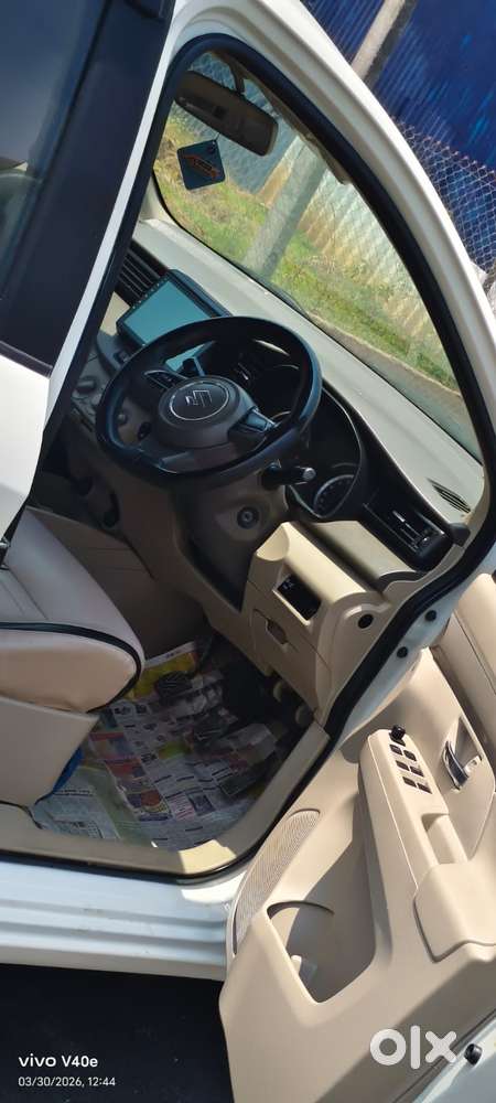 Maruti Suzuki Ertiga Lxi Petrol, 2022, Petrol