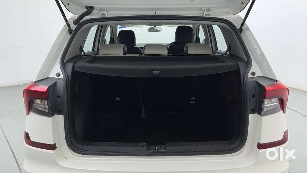 Skoda Kushaq Ambition 1.0l Tsi Mt, 2023, Petrol