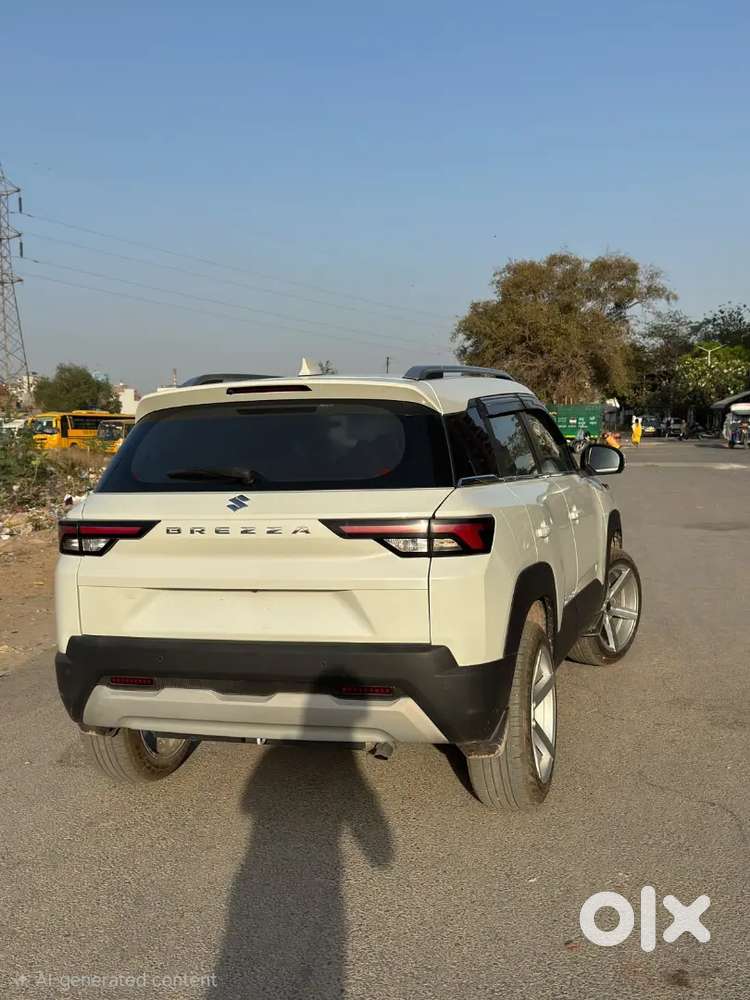Maruti Suzuki Brezza Zxi 2024