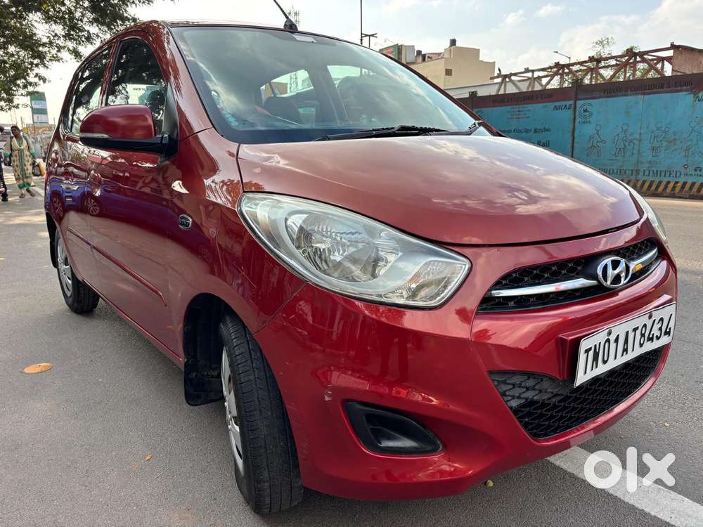 Hyundai I10 Sportz At, 2013, Petrol