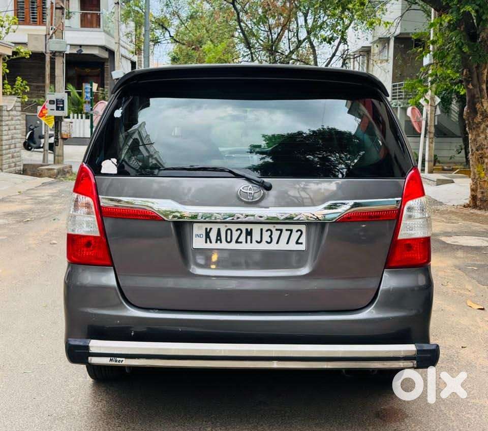 Toyota Innova 2.5 Zx 7 Str Bs-iv, 2014, Diesel
