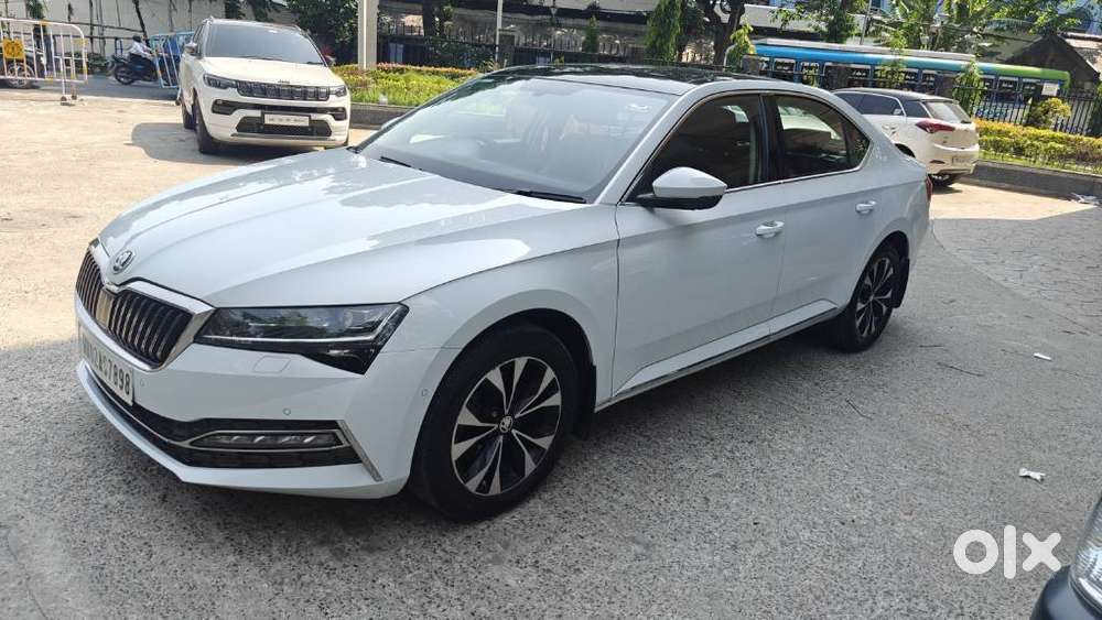 Skoda Superb 2.0 L&k Tsi At, 2022, Petrol