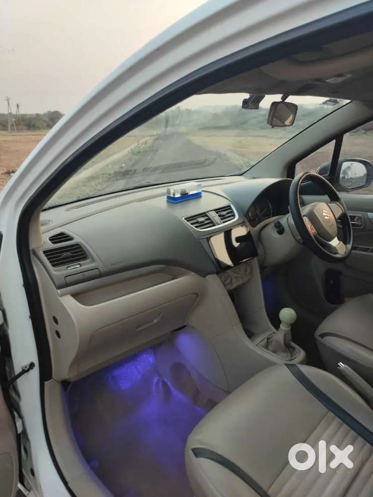 Maruti Suzuki Ertiga 2016
