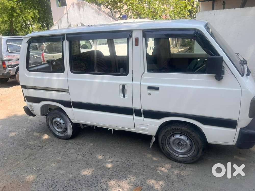 Maruti Suzuki Omni Petrol 125000 Km Driven
