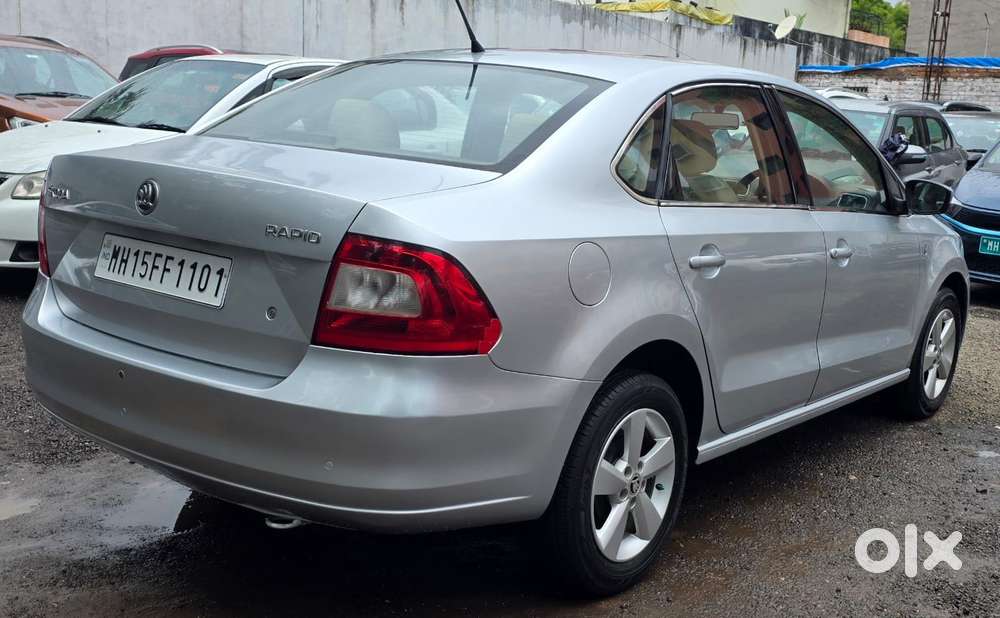 Skoda Rapid 1.6 Mpi At Elegance Plus, 2016, Petrol