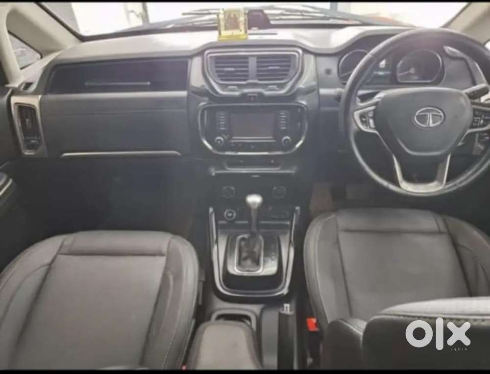 Tata Hexa 2017 Diesel 65000 Km Driven