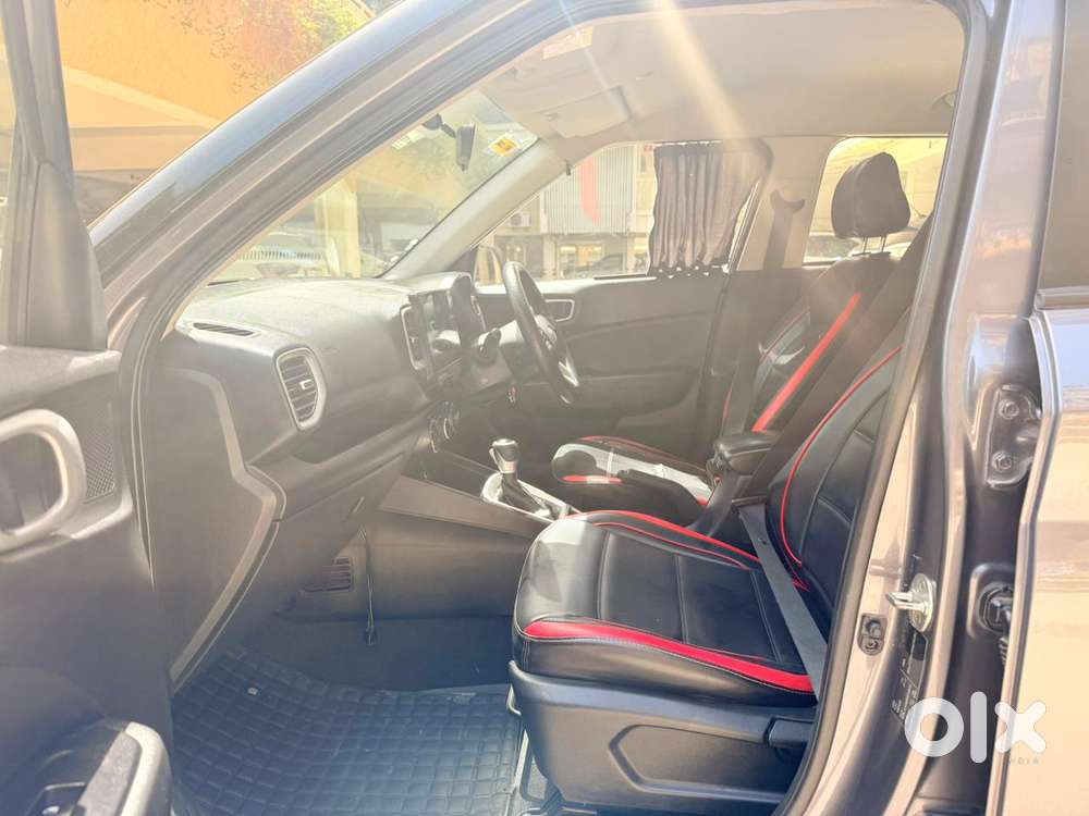 Hyundai Venue S Turbo Dct, 2019, Petrol