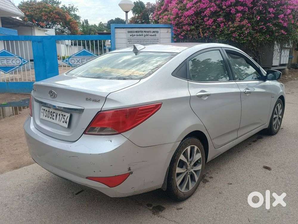 Hyundai Verna, 2017, Petrol