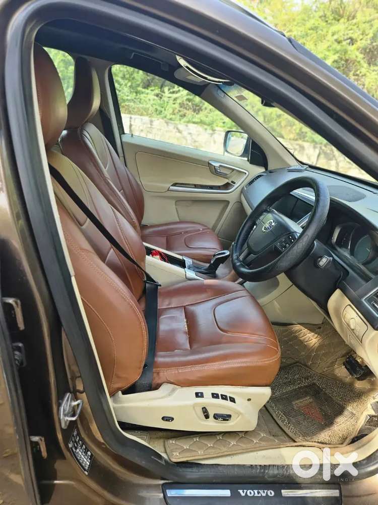 Volvo Xc60 2015 Diesel Well Maintained Gj No