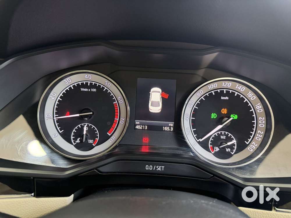 Skoda Superb 2.0 L&k Tsi At, 2020, Petrol