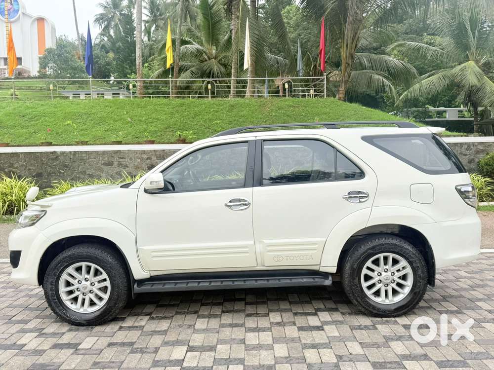 Toyota Fortuner 3.0 4x2 Mt, 2014, Diesel