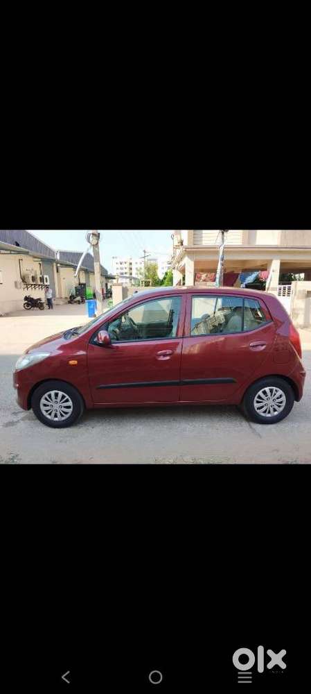 Hyundai I10 Sportz, 2016, Petrol