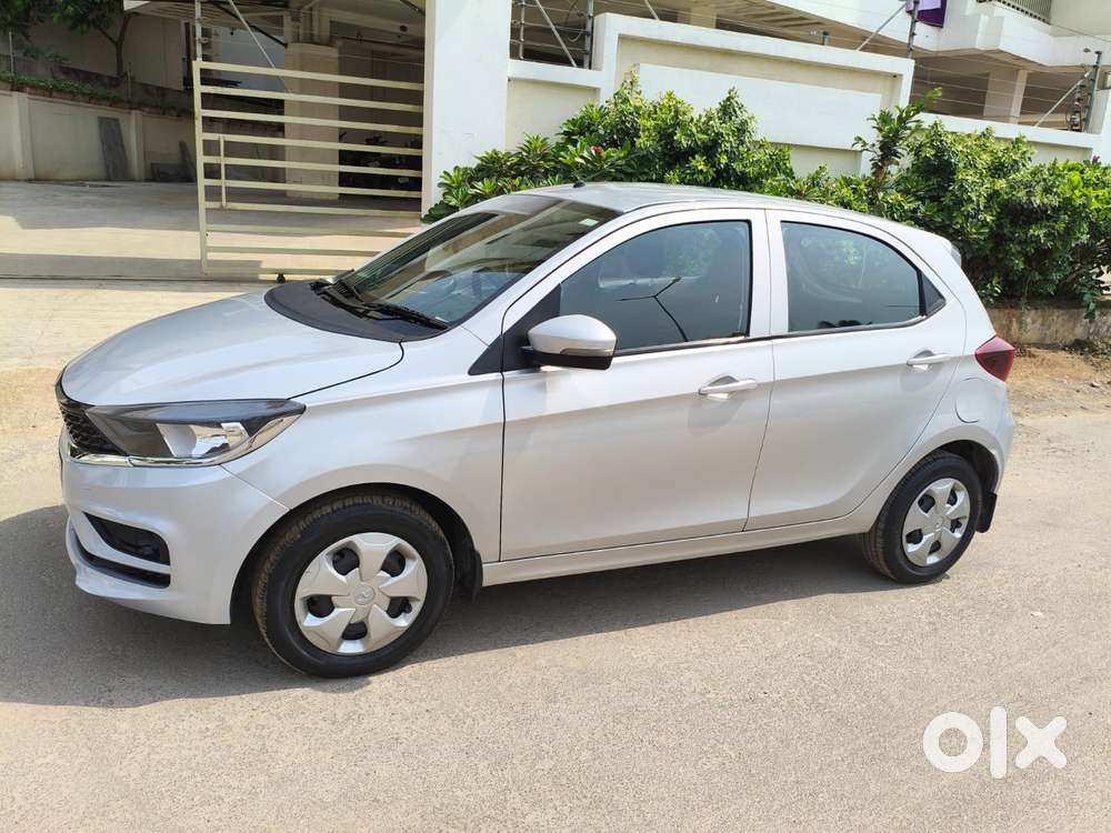 Tata Tiago 1.2 Revotron Xt (o), 2021, Petrol