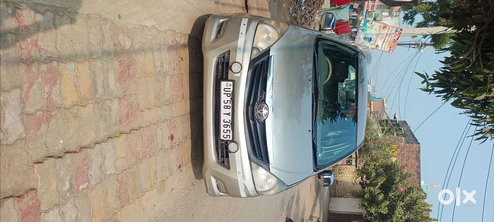 Toyota Innova 2011 Diesel Well Maintained