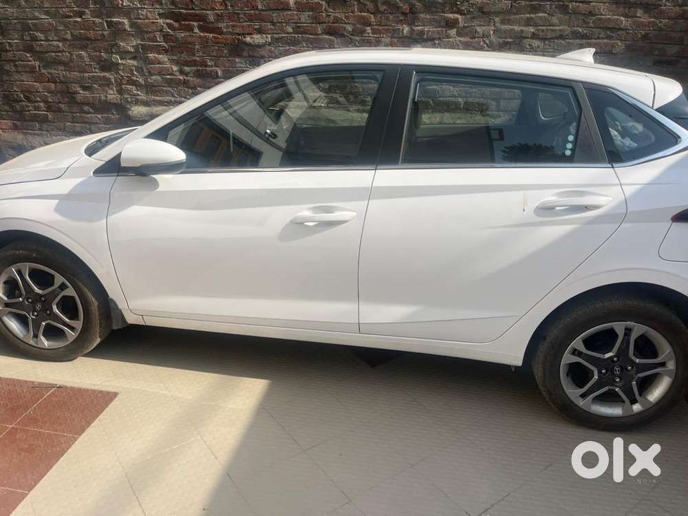 Hyundai Petrol Manual 2015