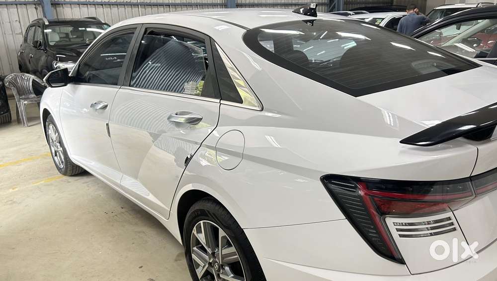 Hyundai Verna 1.5 Sx Ivt, 2025, Petrol