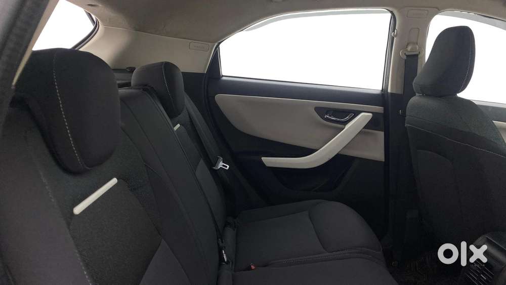 Tata Nexon Creative 1.2 Revotron Petrol 6 Mt, 2023, Petrol