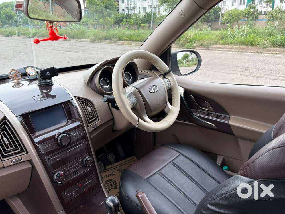 Mahindra Xuv500 Diesel W8 2012