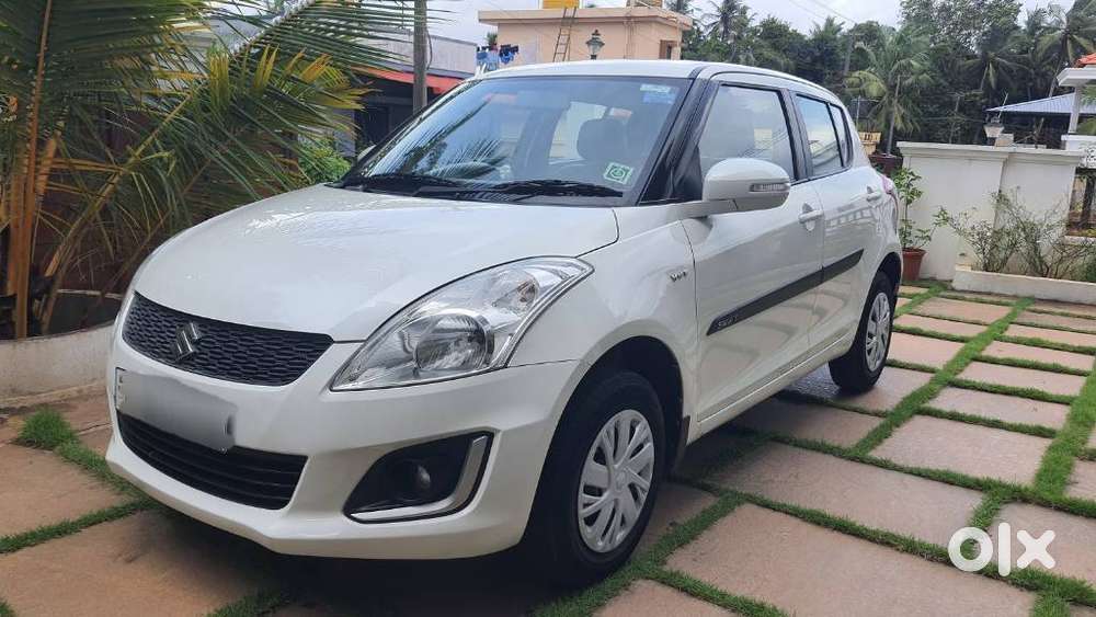Maruti Suzuki Swift Vxi 1.2 Abs Bs-iv, 2015, Petrol