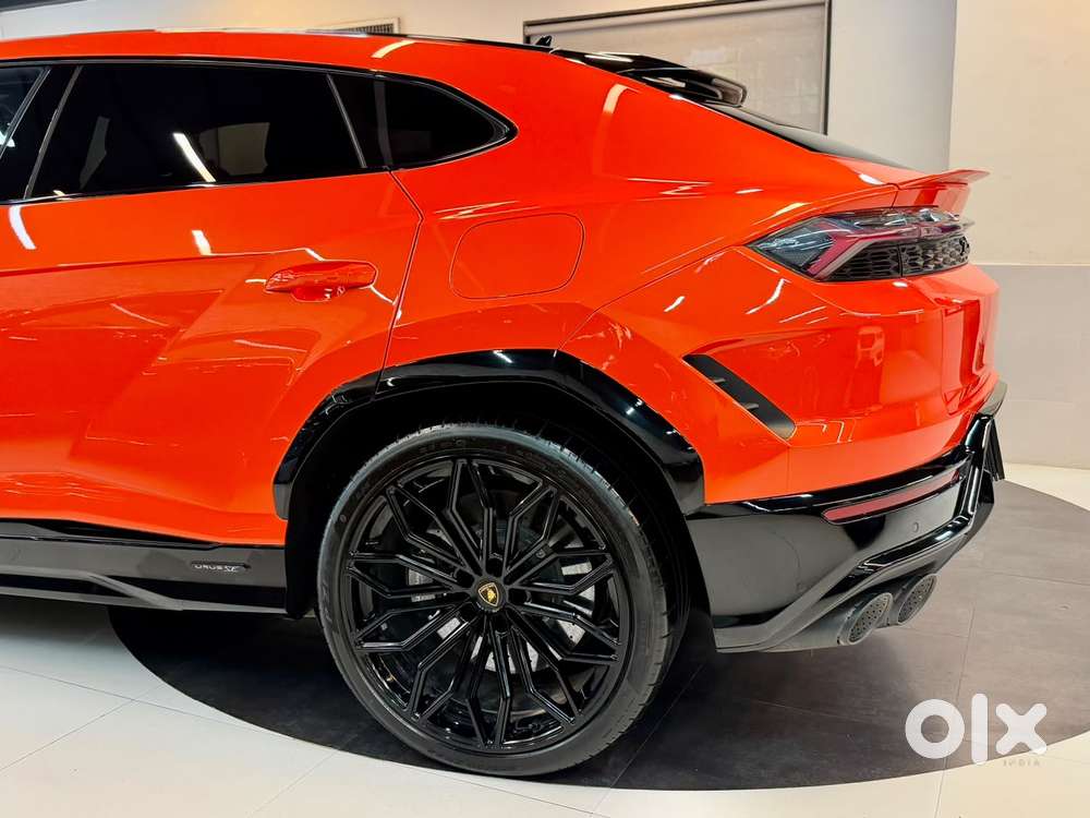 Lamborghini Urus Se, 2026, Petrol