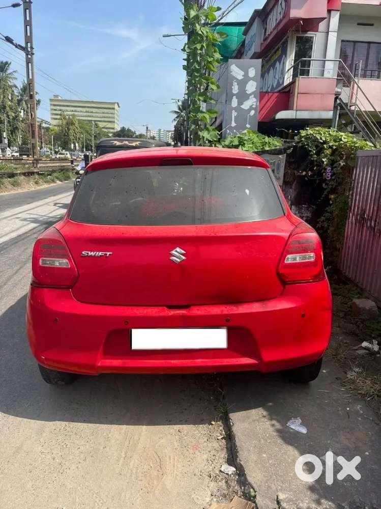 Maruti Suzuki Swift Vxi 2019
