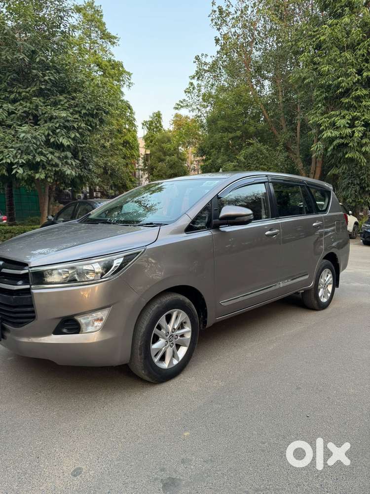 Toyota Innova Crysta 2.4 G Mt, 2019, Diesel