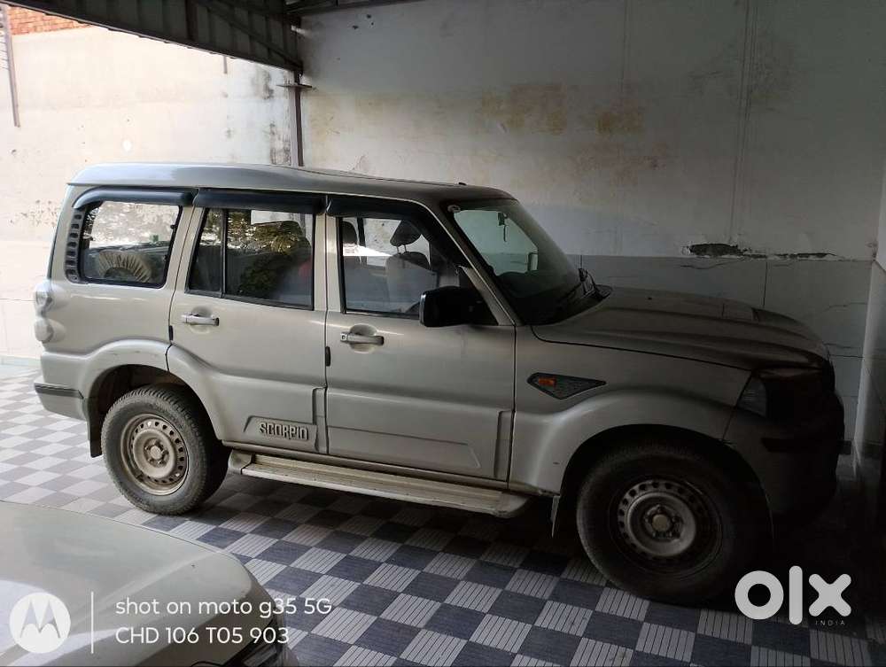 For Sale: Meticulously Maintained Mahindra Scorpio S4 (2014)