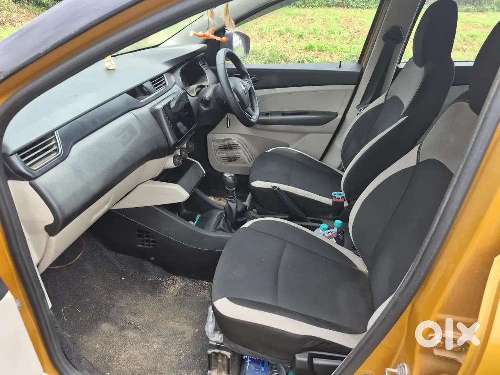 2020 Renault Triber Rxe