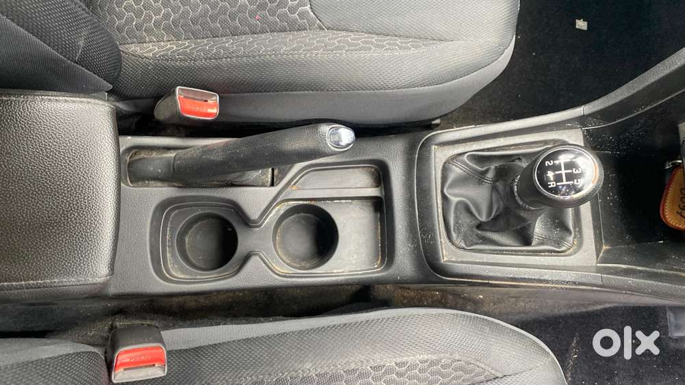 Maruti Suzuki Brezza 1.5 Zxi Smart Hybrid, 2022, Petrol