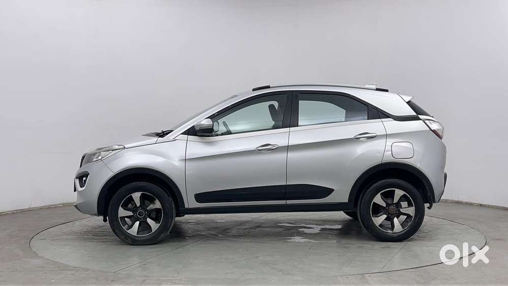 Tata Nexon 1.2 Revotron Xz Plus, 2018, Petrol