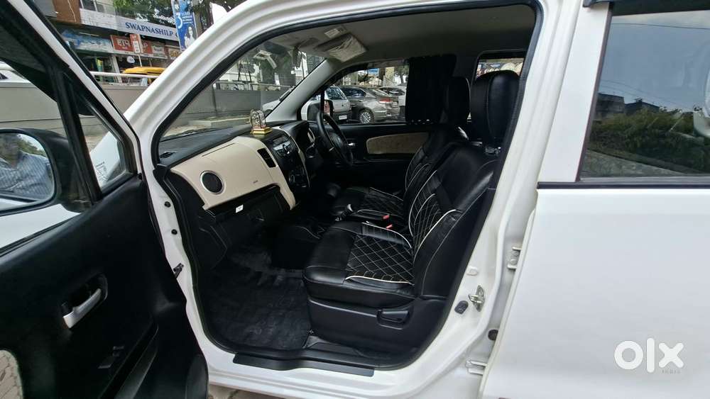 Maruti Suzuki Wagon R Vxi 1.2, 2018, Petrol