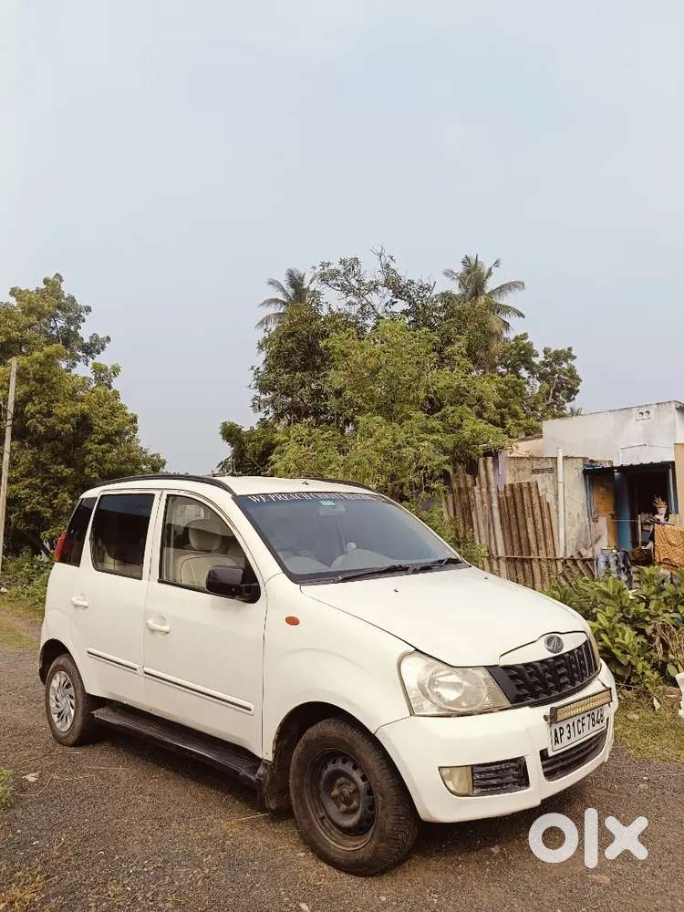 Mahindra Quanto Diesel 2013 7 Seater Vehicle