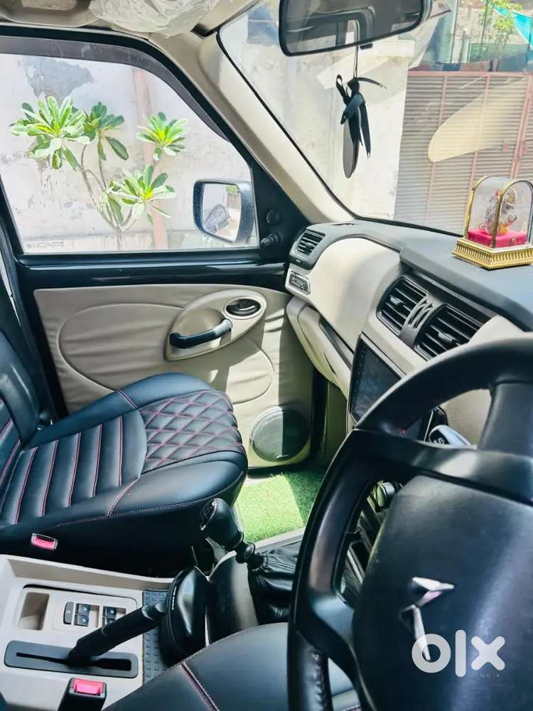 Mahindra Scorpio Classic 2022 Diesel Manual 1st