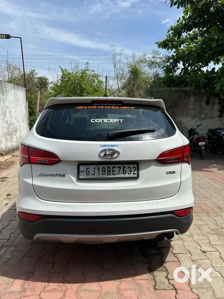 Hyundai New Santa Fe 2015 Diesel Well Maintained
