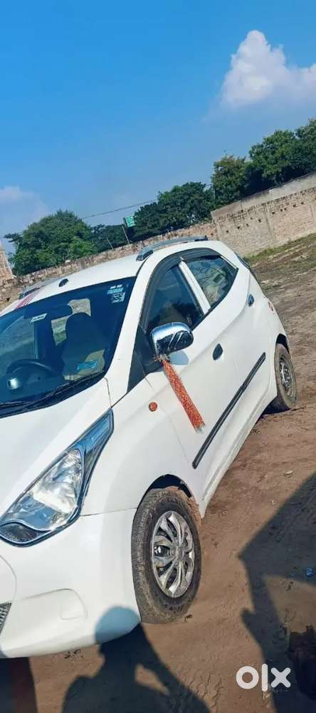 Hyundai Eon 2016 Petrol 60000 Km Driven
