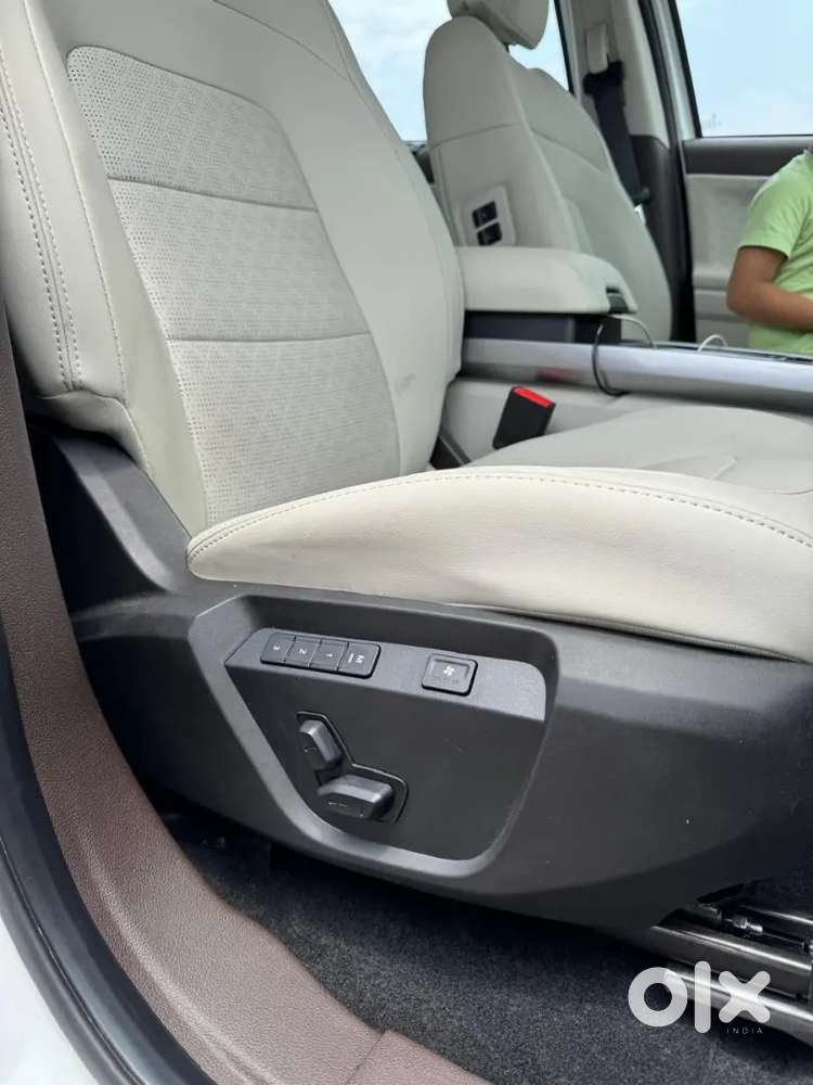 Tata Safari 2025 Diesel 32000 Km Driven