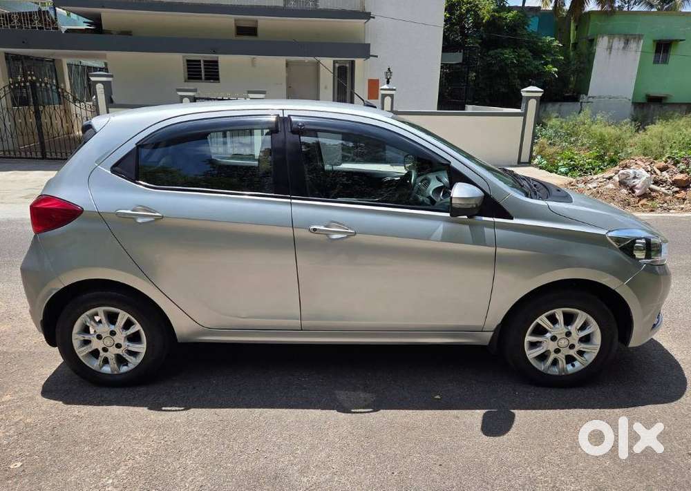 Tata Tiago Xz, 2016, Petrol