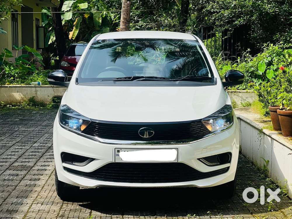 Tata Tiago 1.2 Revotron Xza, 2025, Petrol